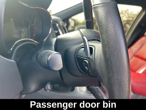 Used 2019 Dodge Durango R/T w/ Technology Group image 39