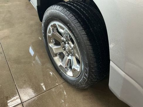 Used 2023 RAM 1500 Big Horn AWD/4WD image 18