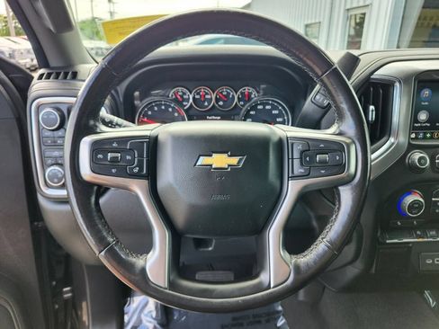 Used 2021 Chevrolet Silverado 1500 LT AWD/4WD image 26