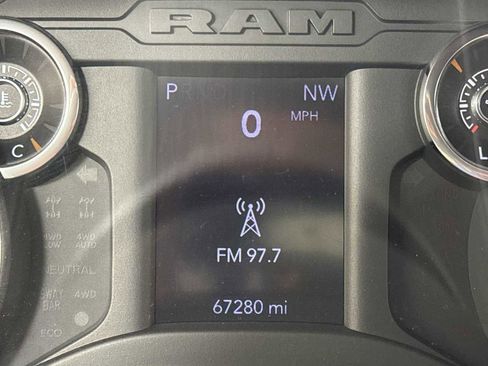 Used 2021 RAM 3500 Big Horn image 17