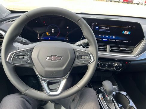 New 2026 Chevrolet Trax ACTIV w/ Driver Confidence Package FWD image 28