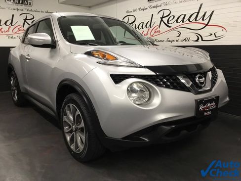 Used 2017 Nissan Juke SV AWD/4WD image 3