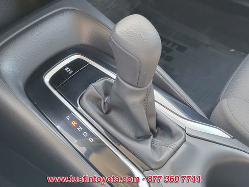 Used 2024 Toyota Corolla LE FWD image 23