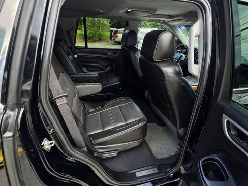 Used 2019 GMC Yukon Denali w/ Denali Ultimate Package RWD image 16