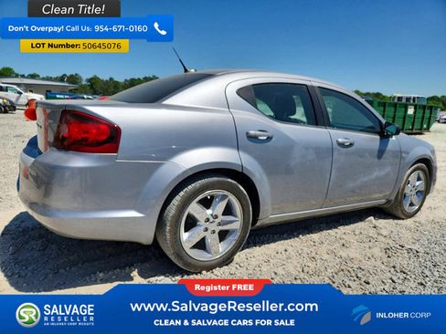 Used 2013 Dodge Avenger SE FWD image 4