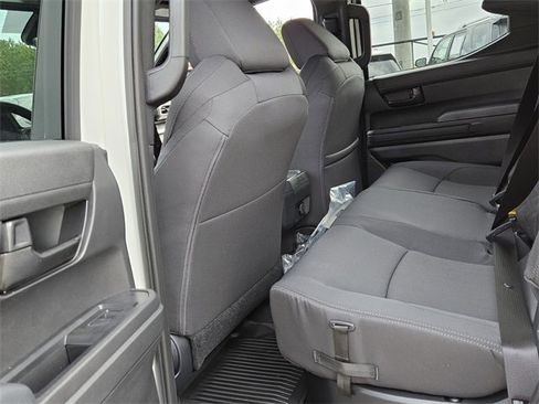 New 2025 Toyota Tacoma SR5 image 6