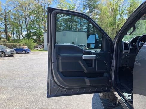 Used 2022 Ford F350 Lariat w/ Chrome Package AWD/4WD image 22