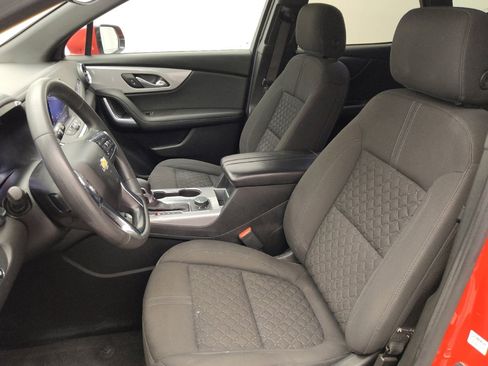 Used 2022 Chevrolet Blazer LT FWD image 17