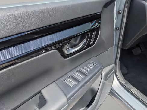 Used 2024 Honda CR-V EX-L image 19