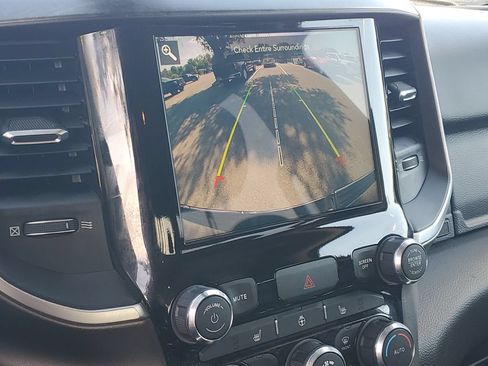 Used 2019 RAM 1500 Big Horn RWD image 27