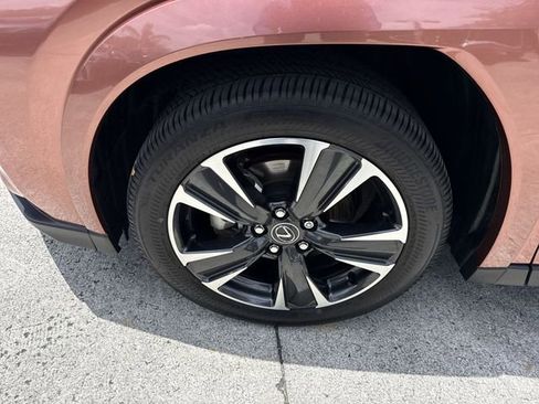 Certified 2025 Lexus UX 300h FWD w/ Accessory Package (Z1) image 10