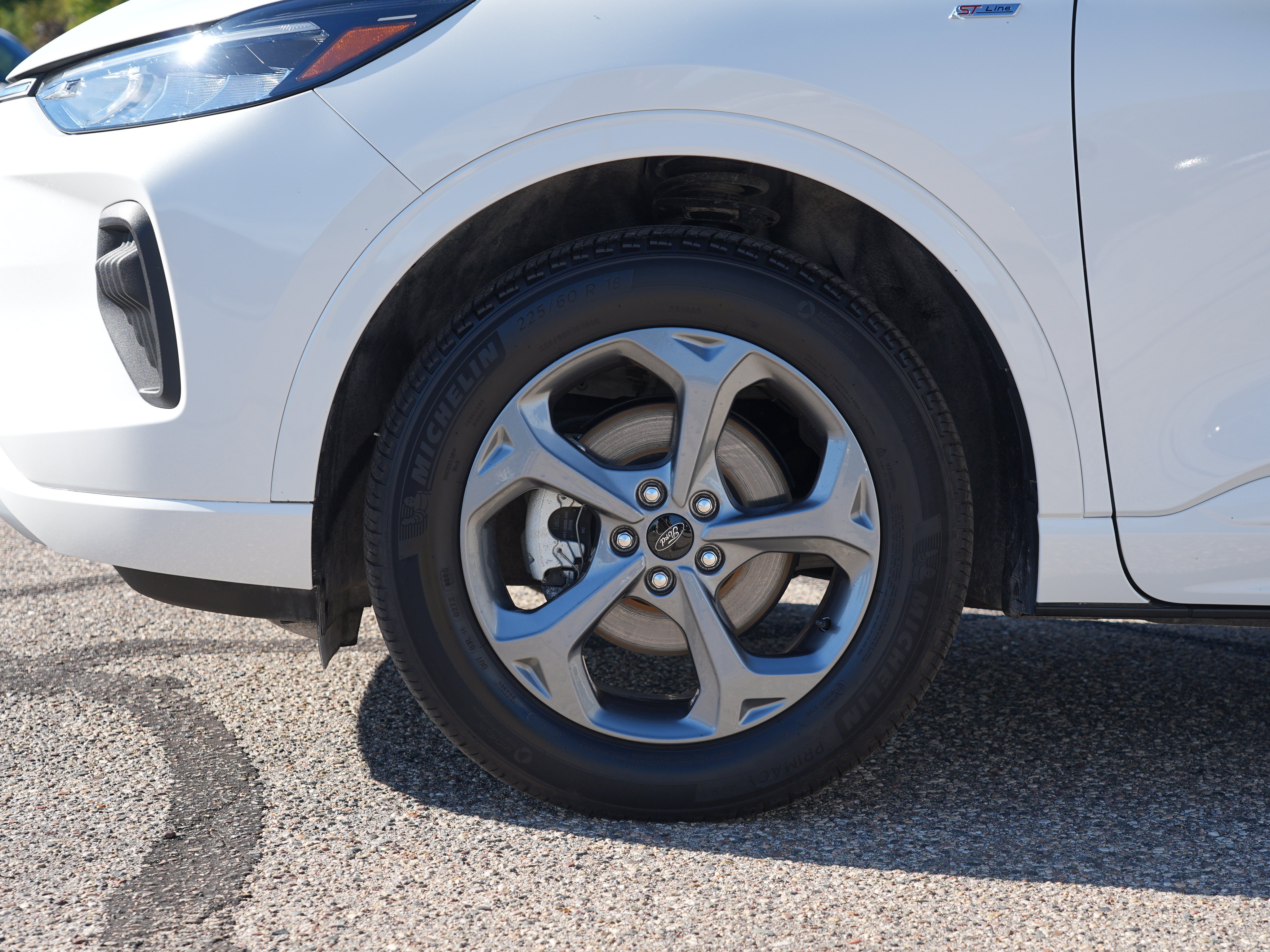 Used 2024 Ford Escape ST-Line w/ Tech Pack #1 AWD/4WD image 11