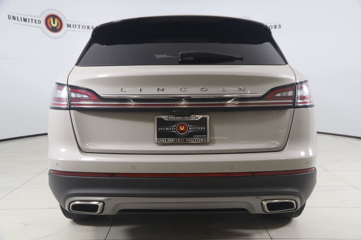 Used 2023 Lincoln Nautilus Reserve AWD/4WD image 43