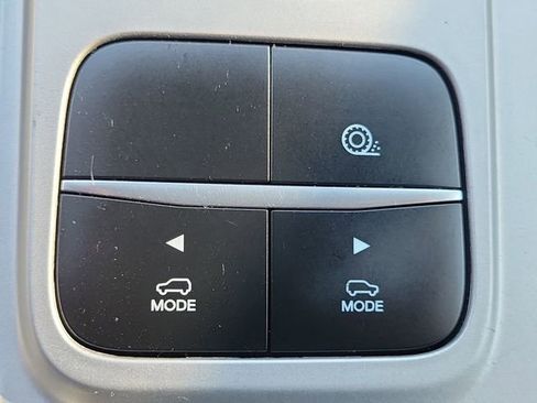 Certified 2023 Ford Explorer XLT w/ Equipment Group 202A image 18