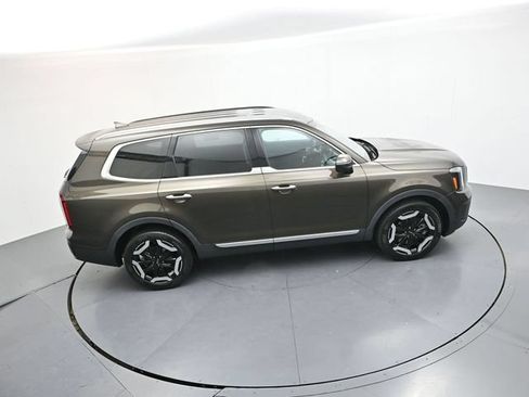 Used 2023 Kia Telluride S FWD image 25