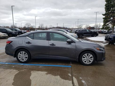 Certified 2025 Nissan Sentra S image 8