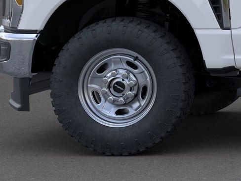 New 2025 Ford F250 XL w/ XL Off-Road Package image 20