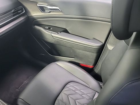 Certified 2023 Kia Sportage X-Pro AWD/4WD image 23