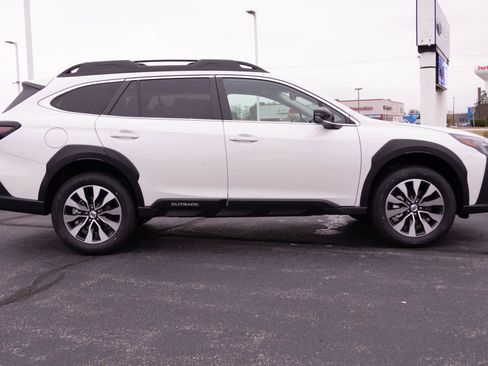 New 2025 Subaru Outback Limited AWD/4WD image 12