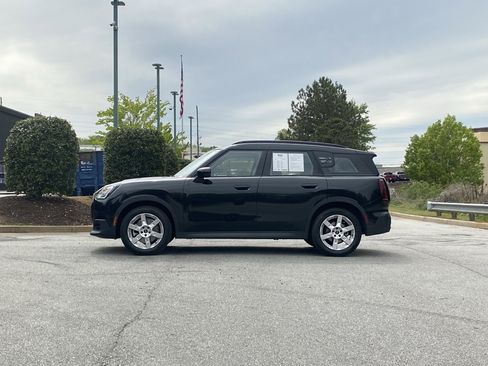Used 2025 MINI Cooper Countryman S image 13