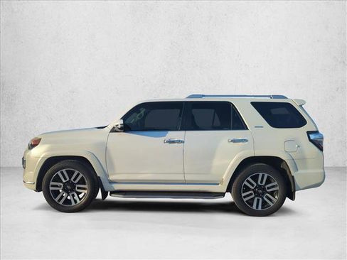 Used 2016 Toyota 4Runner Limited image 7