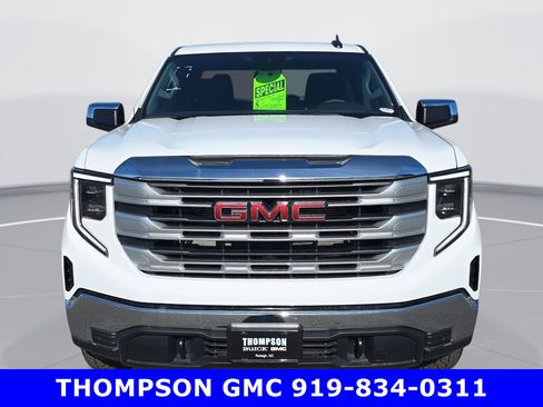 New 2024 GMC Sierra 1500 SLE w/ Max Trailering Package image 8