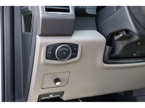 Used 2022 Ford F250 XLT image 16