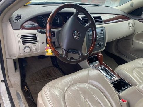 Used 2009 Buick Lucerne CXL image 5