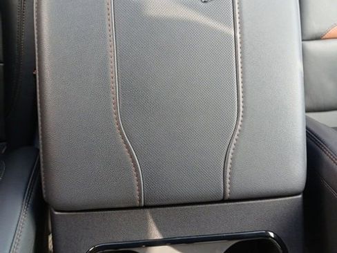 Used 2024 GMC Sierra 2500 AT4 w/ AT4 Premium Plus Package image 49