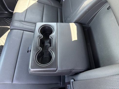 Used 2023 Chevrolet Silverado 1500 LT Trail Boss w/ LT Trail Boss Premium Package AWD/4WD image 17