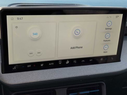 New 2025 Ford Maverick XLT w/ XLT Luxury Package image 7