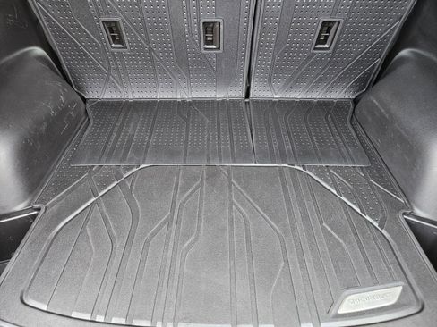 Certified 2022 Chevrolet Blazer RS w/ Enhanced Convenience Package FWD image 35