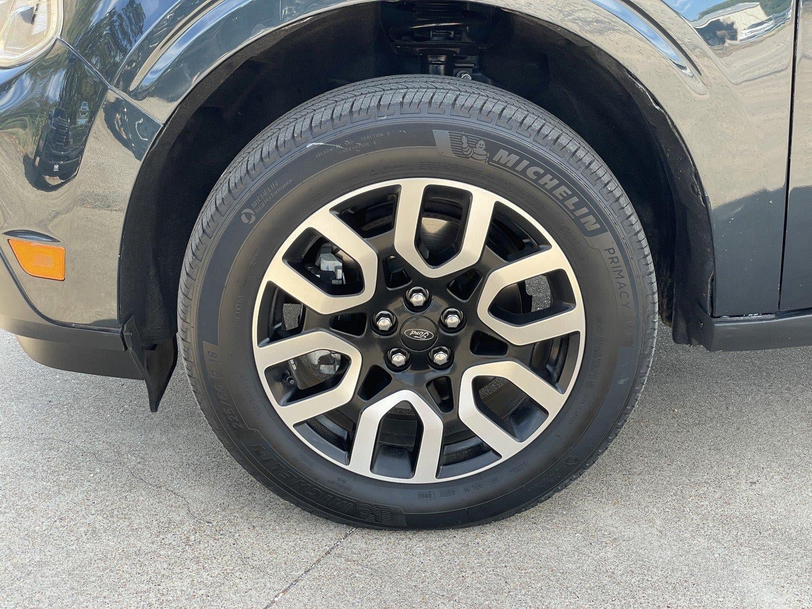 Used 2023 Ford Maverick Lariat w/ Lariat Luxury Package FWD image 50