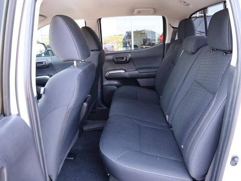 Certified 2023 Toyota Tacoma 4x4 Double Cab w/ Trail Edition image 9