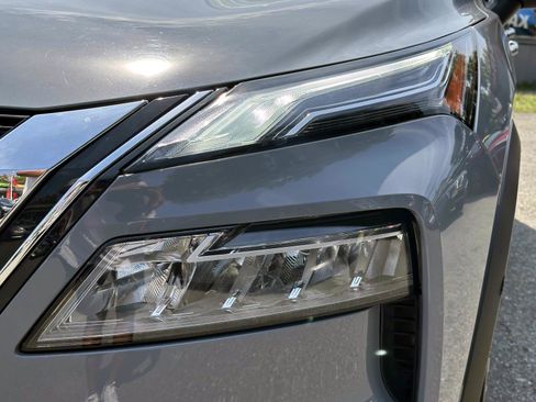 Certified 2023 Nissan Rogue Platinum w/ Platinum Premium Package AWD/4WD image 9