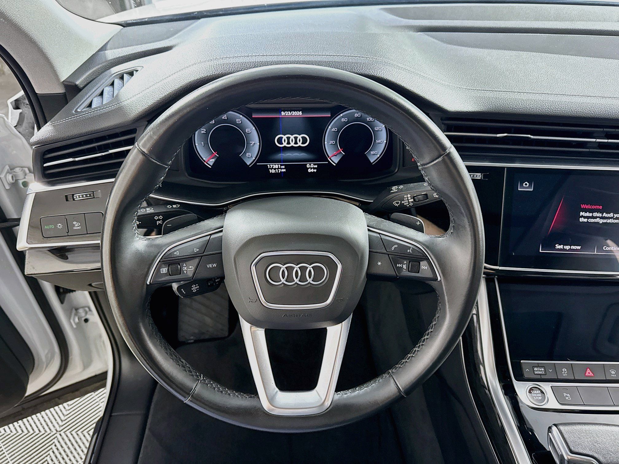 Used 2023 Audi Q7 3.0T Premium w/ Convenience Package AWD/4WD image 16