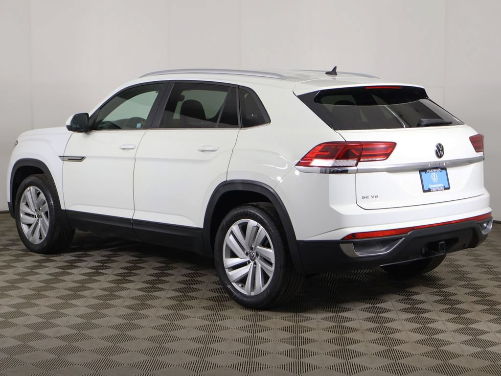 Used 2022 Volkswagen Atlas Cross Sport SE FWD image 9