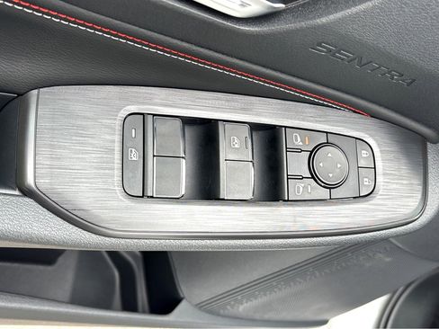 New 2026 Nissan Sentra SR w/ Floor Mat Package image 33