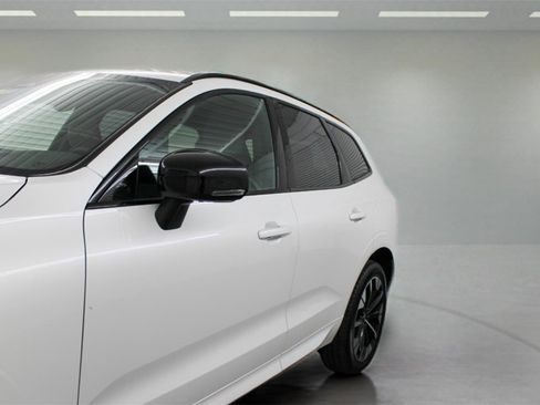 New 2026 Volvo XC60 B5 Plus w/ Protection Package Premier image 70