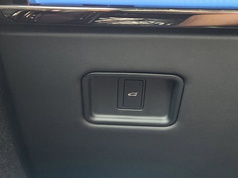 Used 2025 Land Rover Range Rover Sport Autobiography image 15