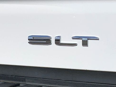 Used 2020 GMC Sierra 1500 SLT image 29