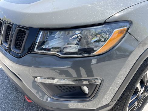 Used 2021 Jeep Compass Trailhawk image 6