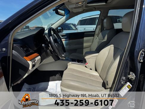 Used 2013 Subaru Outback 2.5i Limited w/ Moonroof Pkg AWD/4WD image 18