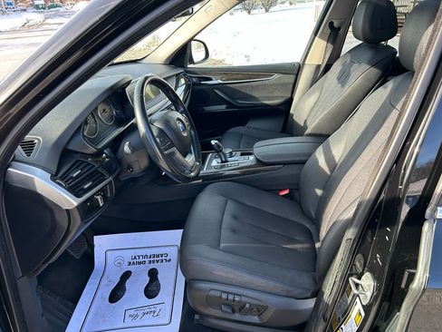 Used 2015 BMW X5 xDrive35d image 11