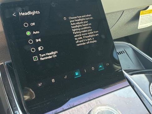 Used 2026 Cadillac Escalade IQL Sport 1 w/ LPO, Floor Liner Package image 27