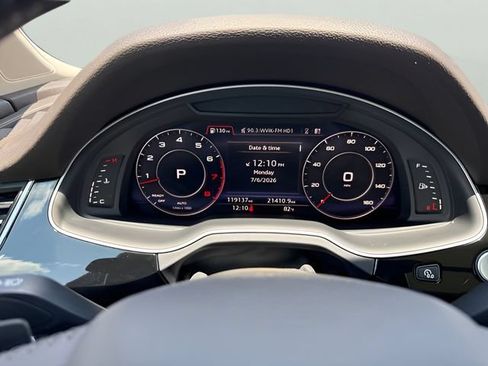 Used 2019 Audi Q7 3.0T Prestige w/ Prestige Package AWD/4WD image 15