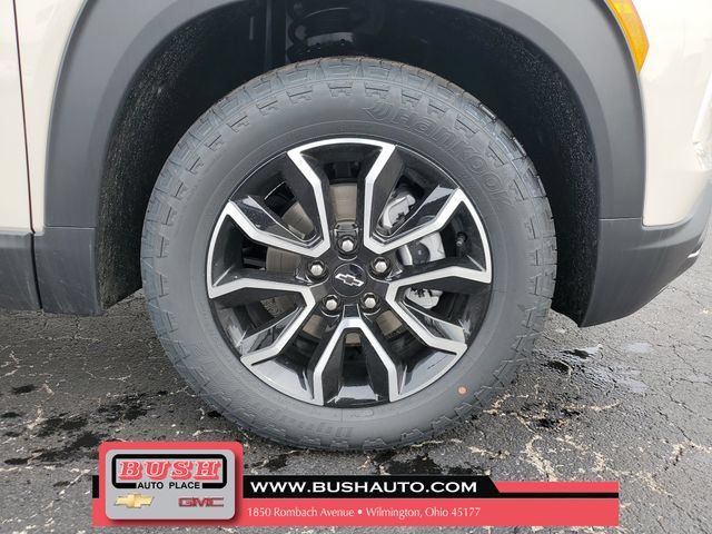 New 2026 Chevrolet TrailBlazer ACTIV w/ Convenience Package FWD image 5