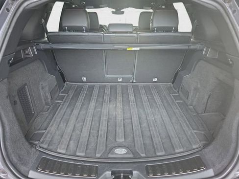 Used 2020 Land Rover Discovery Sport S R-Dynamic AWD/4WD image 12