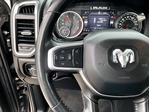 Used 2023 RAM 2500 Laramie AWD/4WD image 12