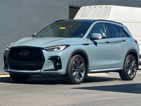 Used 2025 INFINITI QX50 Sport AWD/4WD image 8